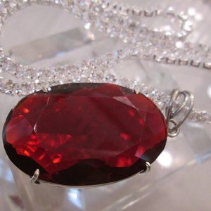 beautifu red garnet oval cut gemstone 925 silver zircon chain